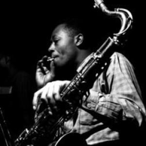 Charlie Rouse资料,Charlie Rouse最新歌曲,Charlie RouseMV视频,Charlie Rouse音乐专辑,Charlie Rouse好听的歌