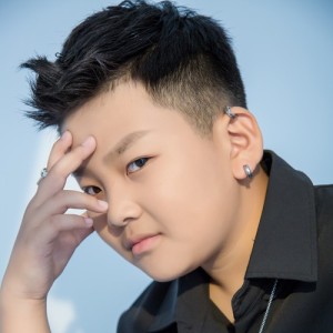 张滈轩资料,张滈轩最新歌曲,张滈轩MV视频,张滈轩音乐专辑,张滈轩好听的歌