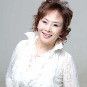 王霞资料,王霞最新歌曲,王霞MV视频,王霞音乐专辑,王霞好听的歌